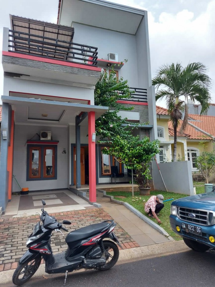 Rumah dijual di cluster Amerika Kota Wisata Jawa Barat 